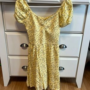 Hollister yellow floral dress.